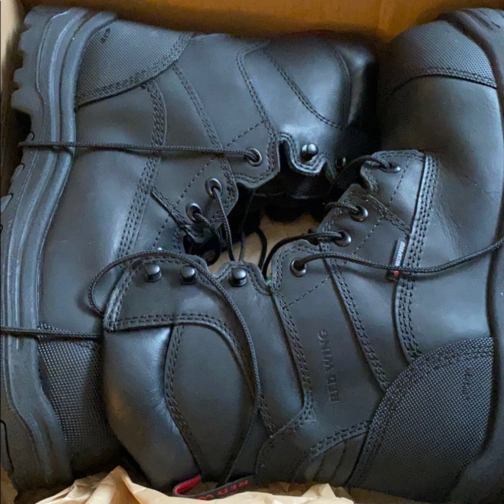 Red Wing Men’s boots size 11